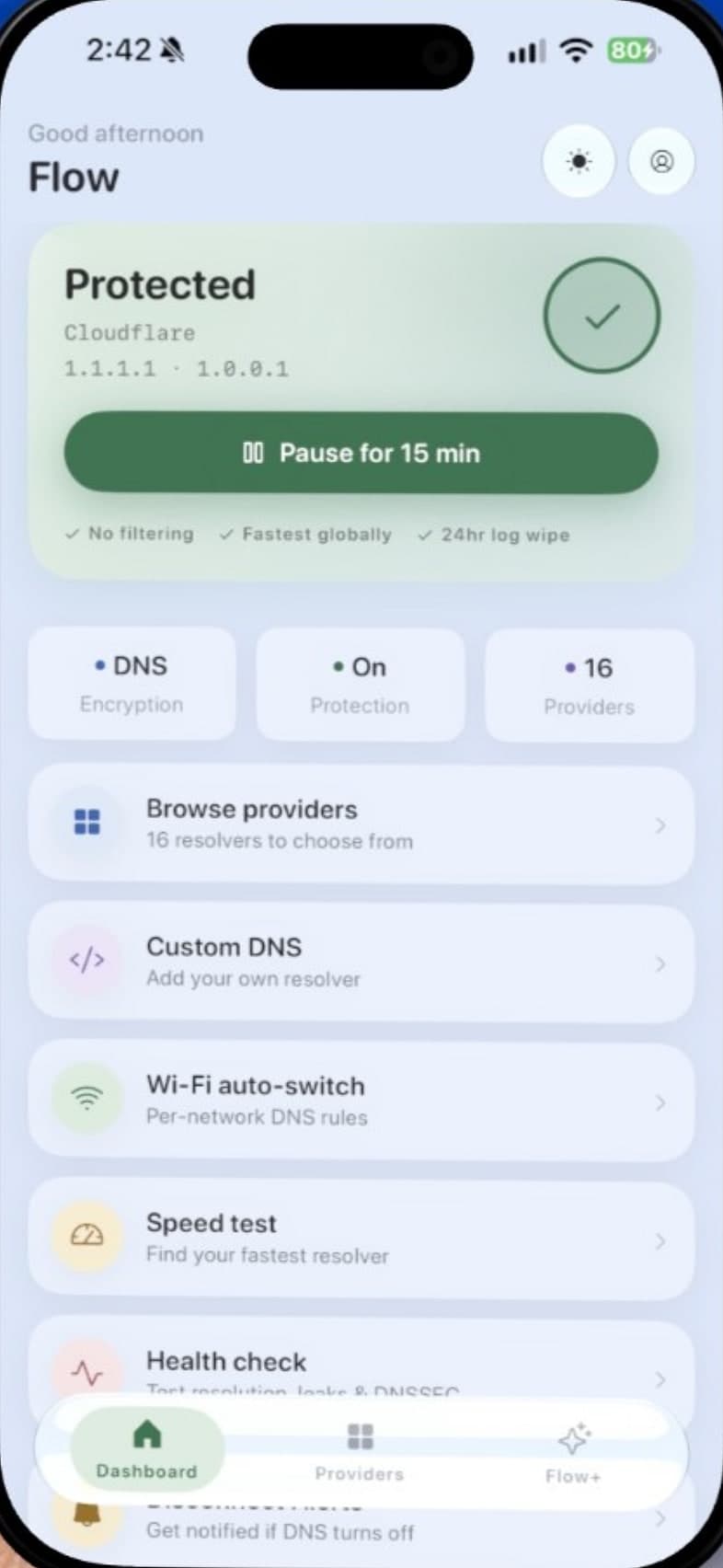 Flow dashboard showing Cloudflare DNS active, with shortcuts to providers, custom DNS, Wi-Fi auto-switch, speed test and health check
